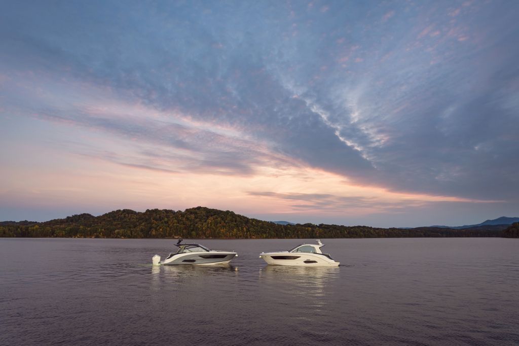 2023-Sundancer-370-DA370-Sundancer-370-Outboard-DAO370-twilight-03588-select (1).jpg 2023-Sundancer-370-DA370-Sundancer-370-Outboard-DAO370-twilight-03588-select (1).jpg