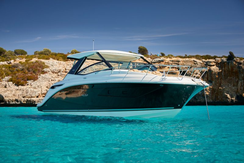 Sea Ray Sundancer 320: Катер, созданный для тебя