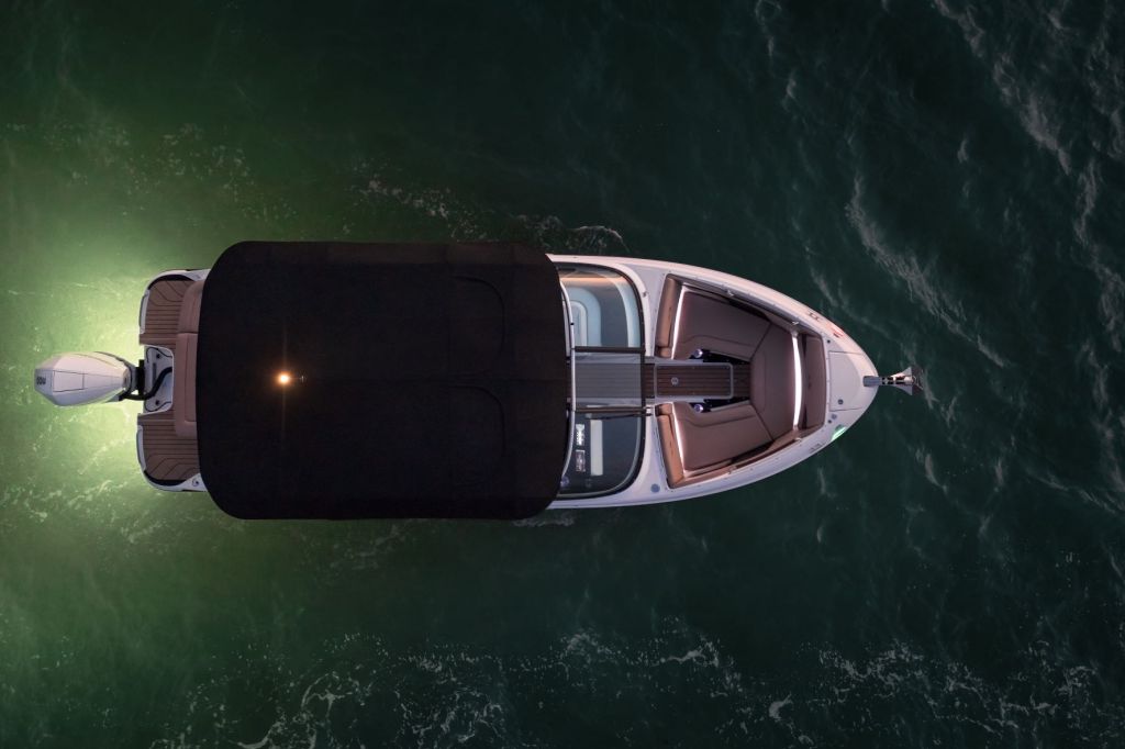 2023-SLX-260-Outboard-SXO260-2.jpg 2023-SLX-260-Outboard-SXO260-2.jpg