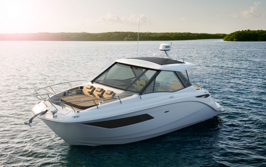 Sea Ray Sundancer 320 Coupe: комфорт в деталях