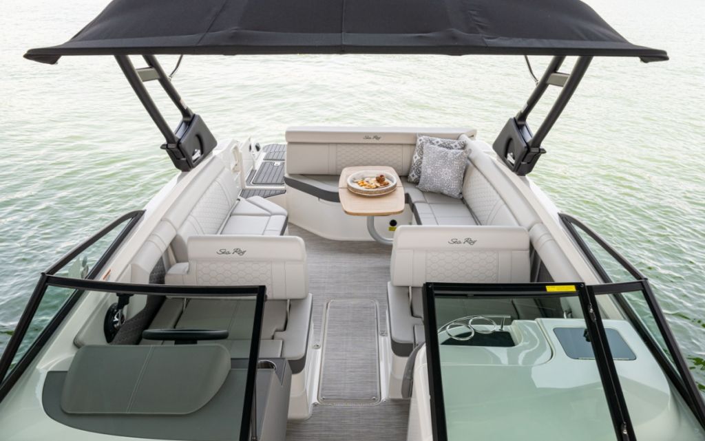 Катер Sea Ray 290 SDX Катер Sea Ray 290 SDX